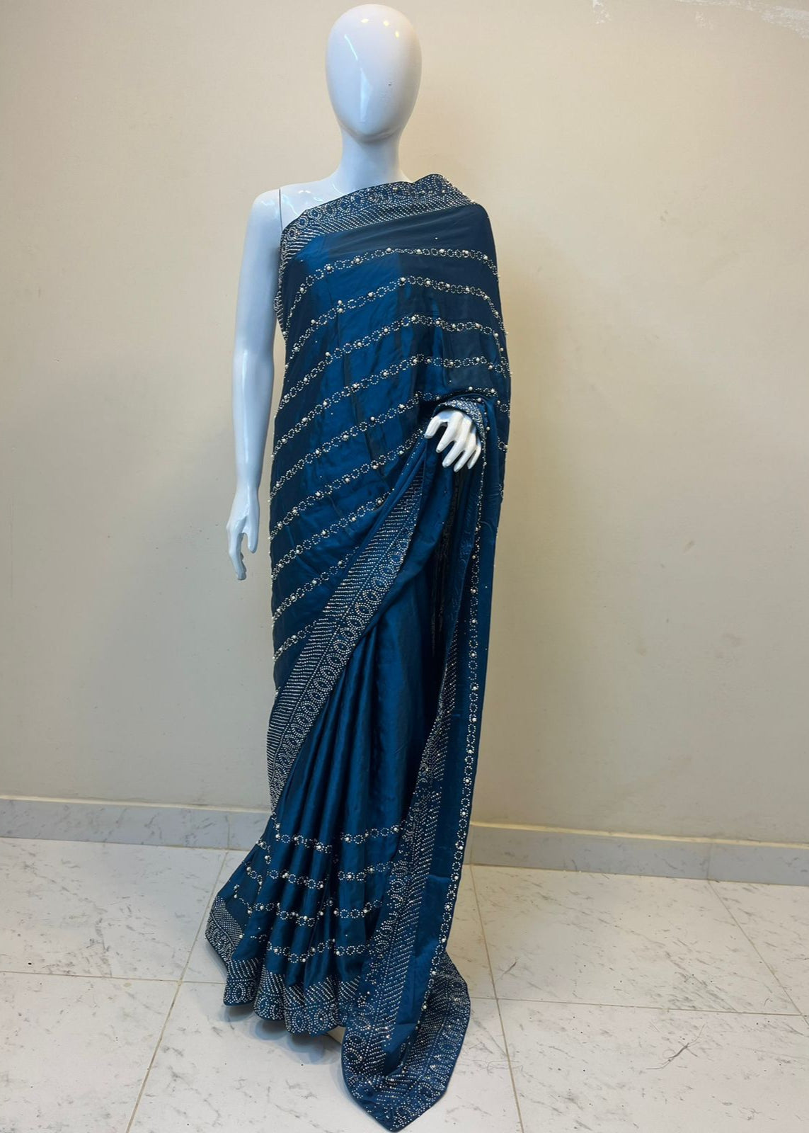 Rahine stone silk saree - Shiwani Apparels