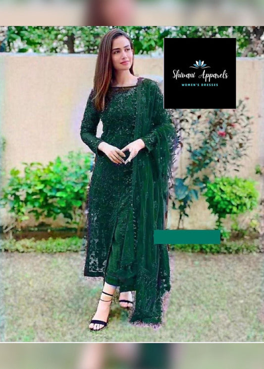 Maryum hussain green dress - Shiwani Apparels